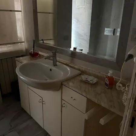 Monolocale In Piazza Del Popolo Apartment *